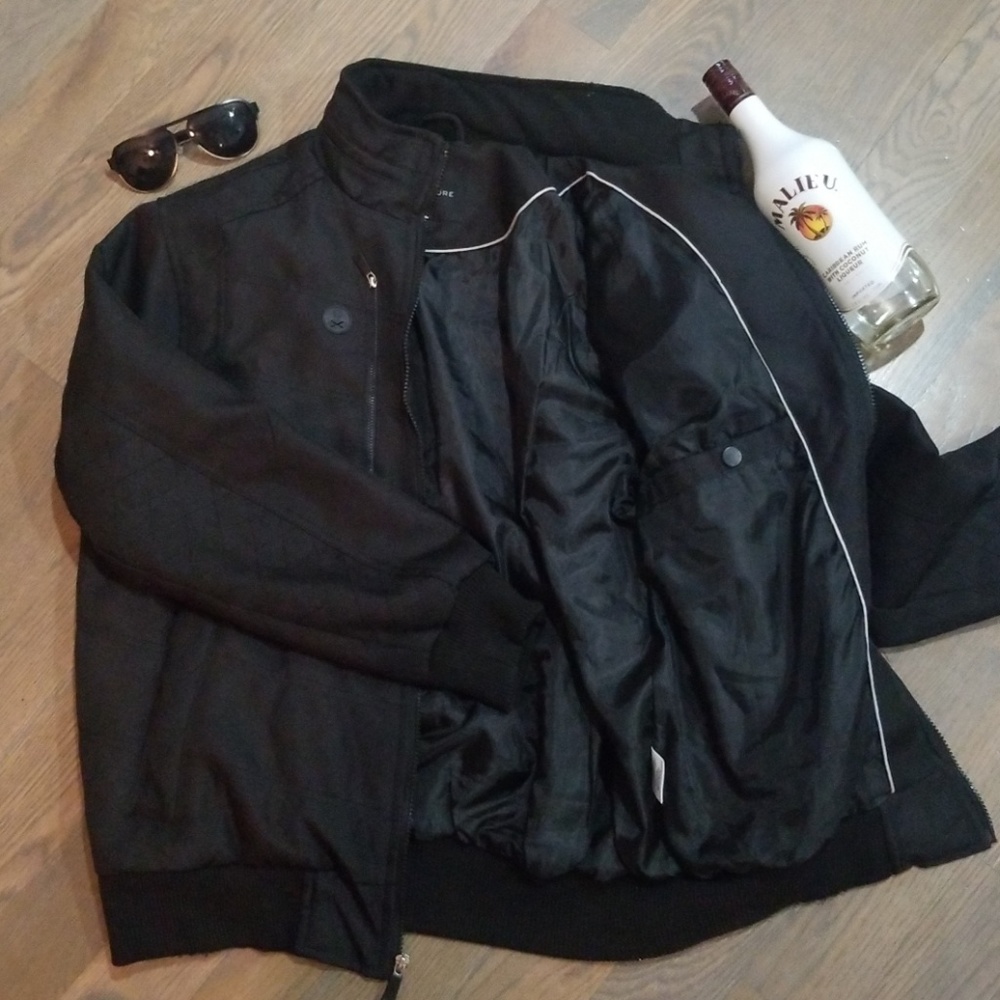 Bomber Jacket - Picture 6 of 8